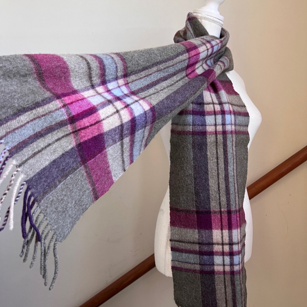 Marchbrae 100% Lambswool Plaid Winter Neck Scarf Pink Grey Fringe‎ Preppy Chic